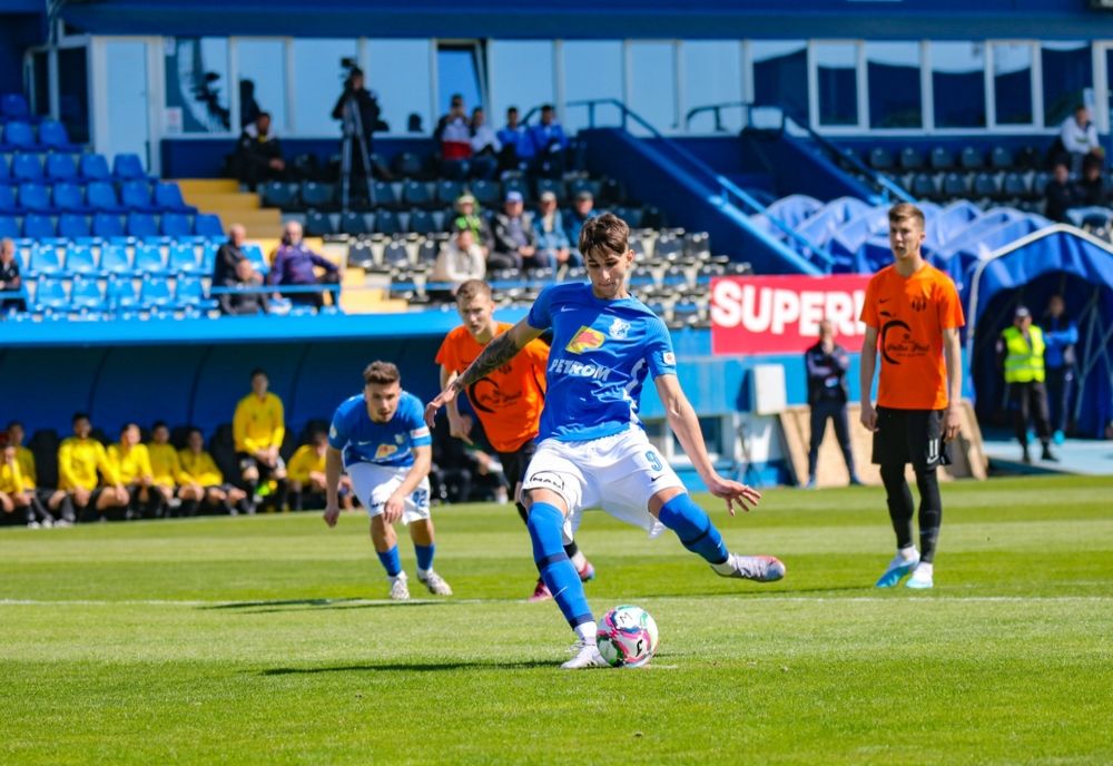 Liga 3. Farul II, victorie contra liderului