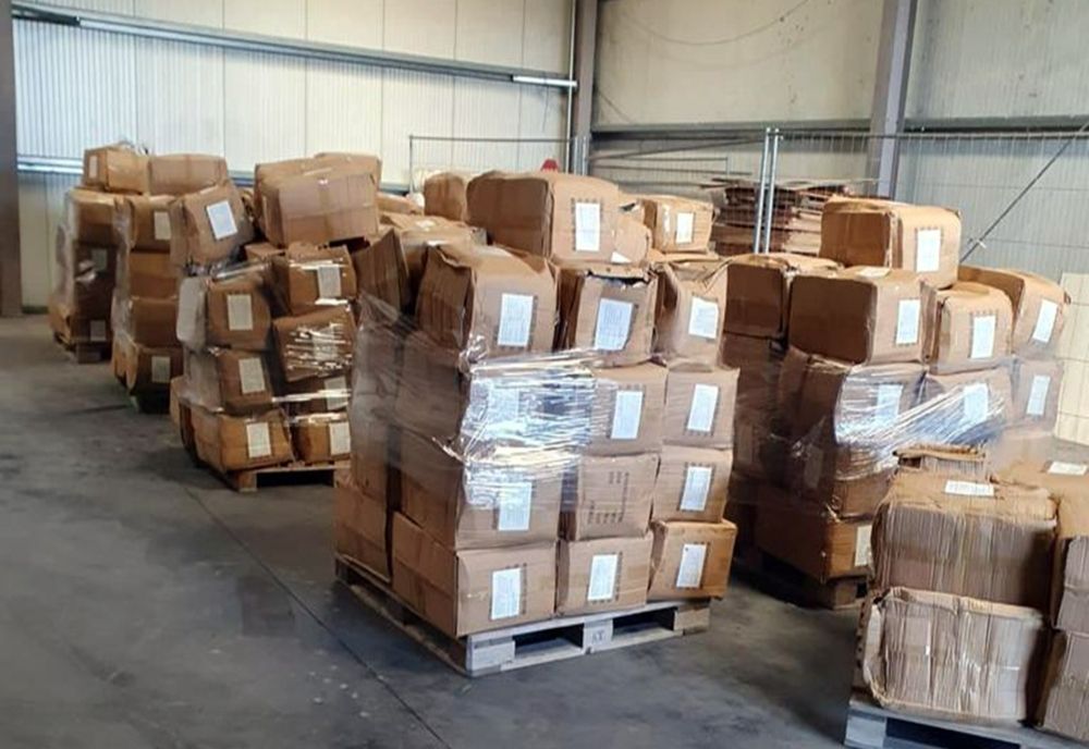 Fake-uri aduse din China confiscate de vameși în Portul Constanța