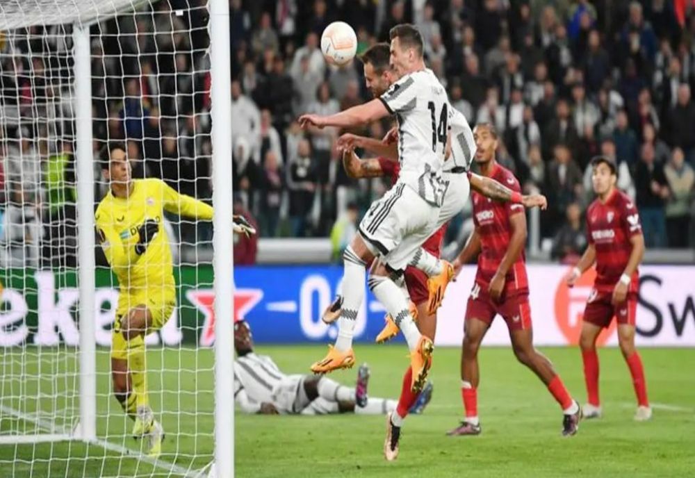 Rezultatele din semifinalele Europa League și Conference League. Juventus, remiză dramatică