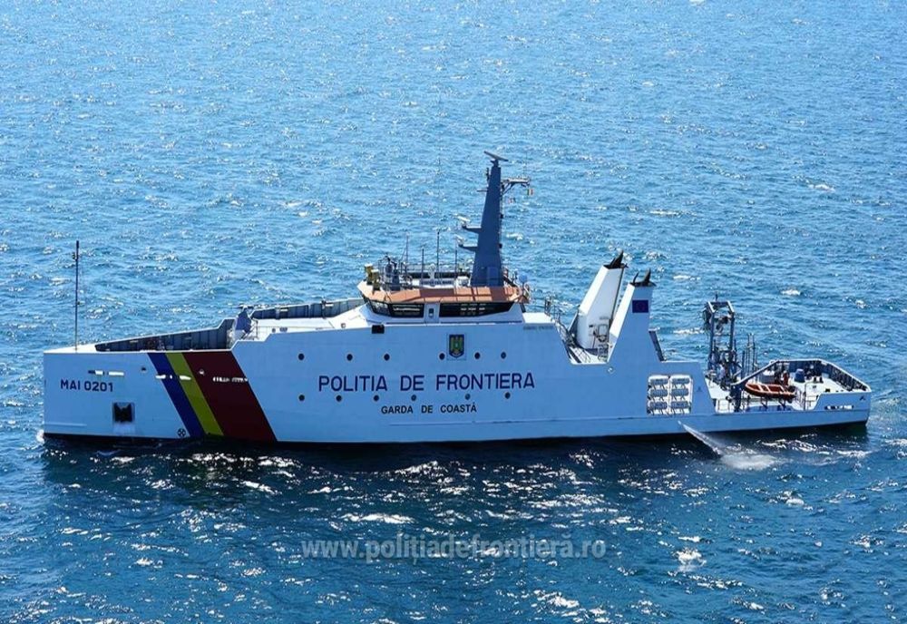 Operațiune amplă de salvare. Navă cu zeci de migranți, depistată în Marea Neagră