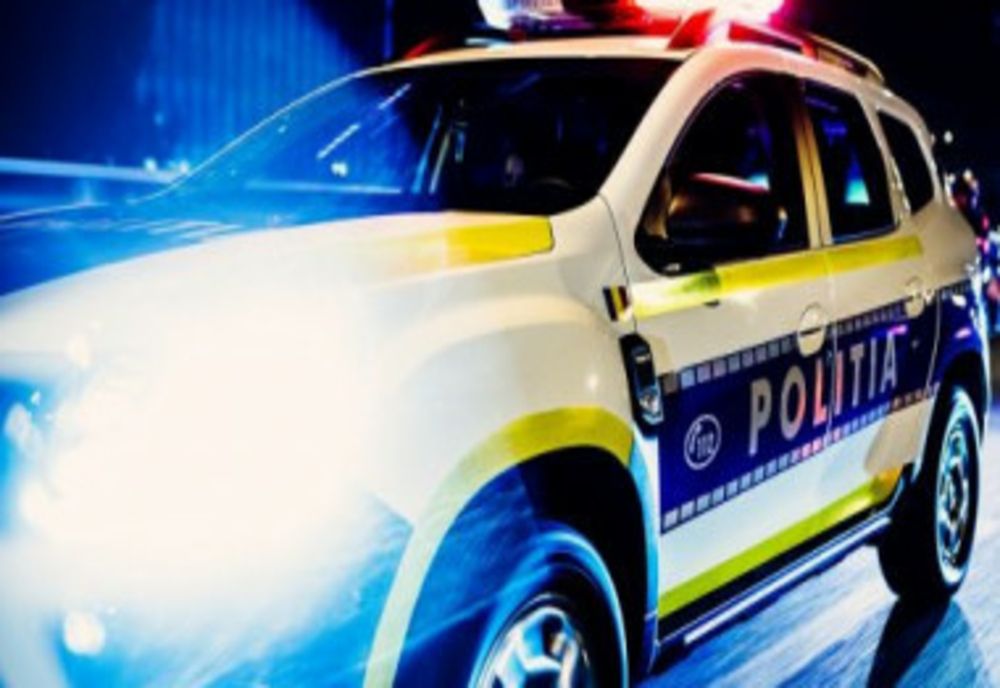 Șoferul „perfect”: Beat la volan, fără permis, cu mașină fără acte și cu numere false   