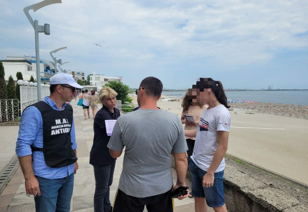 Polițiștii, activități în Eforie și Costinești