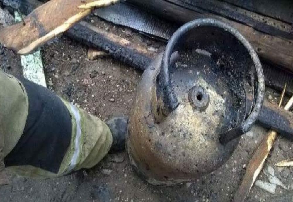 Explozie butelie, mamă și copil la spital cu arsuri