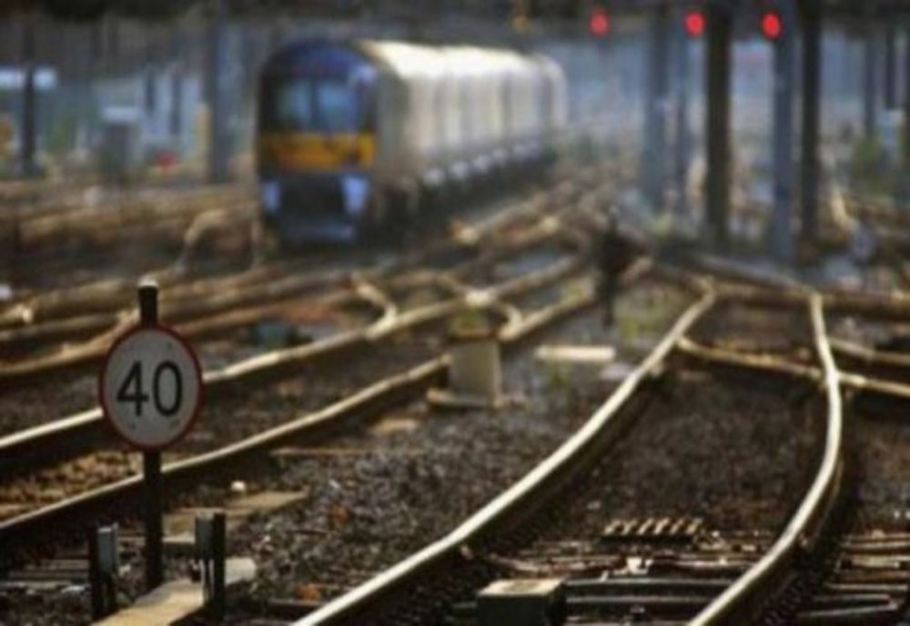 ACCIDENT FEROVIAR GRAV ÎNTRE VALU LUI TRAIAN ȘI BASARABI. O FEMEIE ȘI-A PIERDUT VIAȚA, TRAFICUL FEROVIAR ESTE SUSPENDAT TEMPORAR