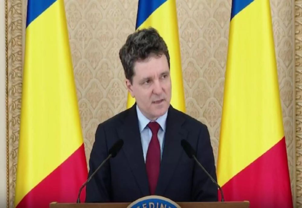 INSCOP RESEARCH: 35,9% DINTRE ROMÂNI, ÎN TOTAL DEZACORD CU ACTIVITATEA PE CARE O DESFĂȘOARĂ NICUȘOR DAN