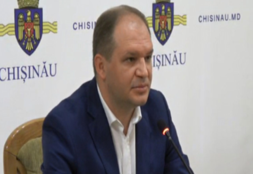 REACȚIA PRIMARULUI CHIȘINĂULUI, DUPĂ CE A FOST INTERZIS ÎN ROMÂNIA ȘI SPAȚIUL SCHENGEN. O ACUZĂ PE MAIA SANDU