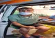  Sub aburii alcoolului a vrut să-și dea foc în plină stradă