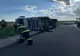 TIR răsturnat pe DN2A. O persoană rănită