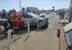 VIDEO Accident cu victimă încarcerată în parcarea unui magazin