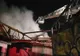 FOTO VIDEO Incendiu violent, casă în flăcări  